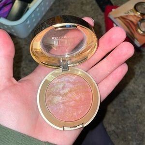 Milani baked blush.
